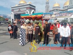 Pj Bupati Agara Lepas Ribuan Peserta Pawai Budaya